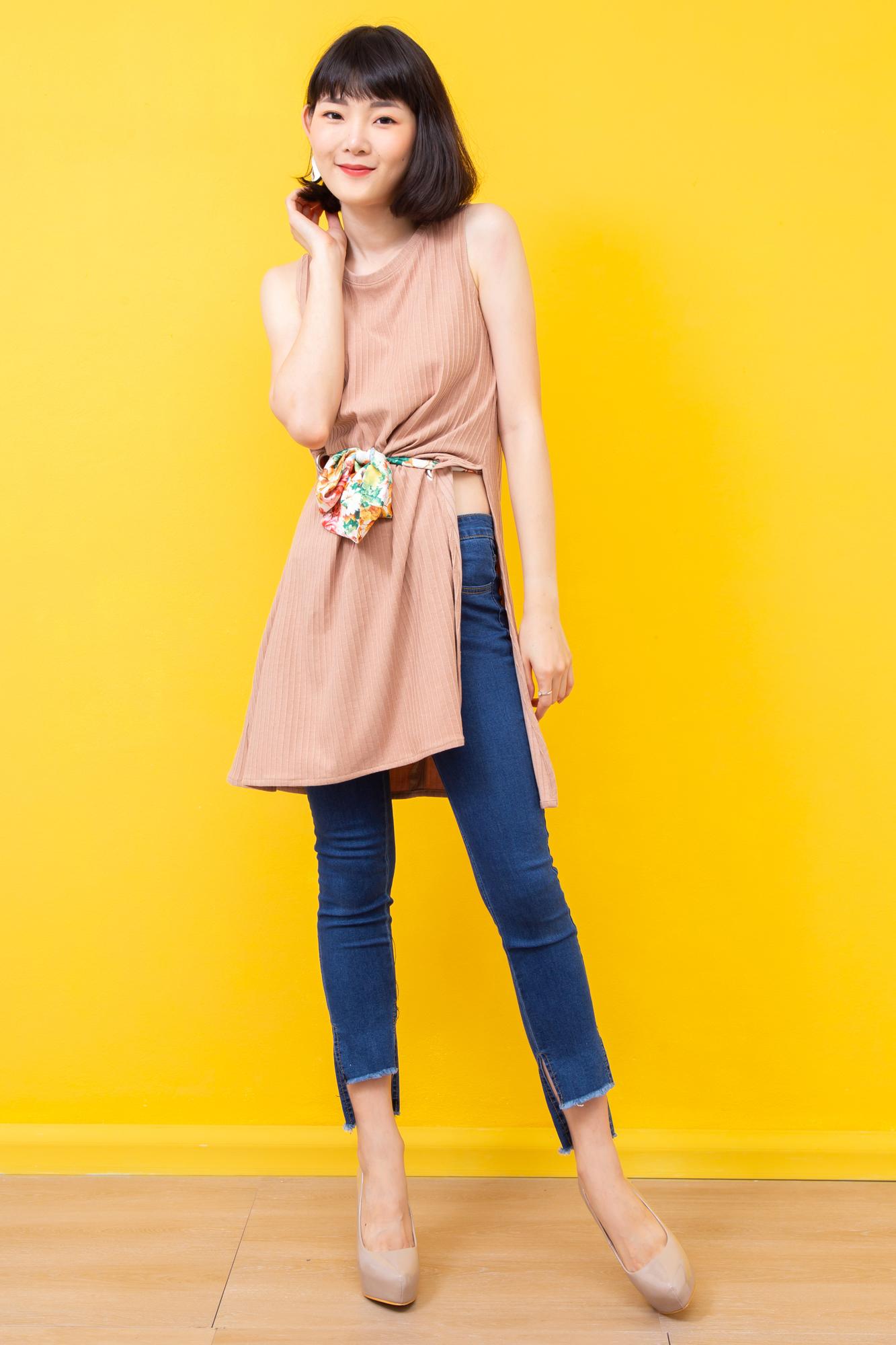 Varu Top - Beige Varu Top - Beige