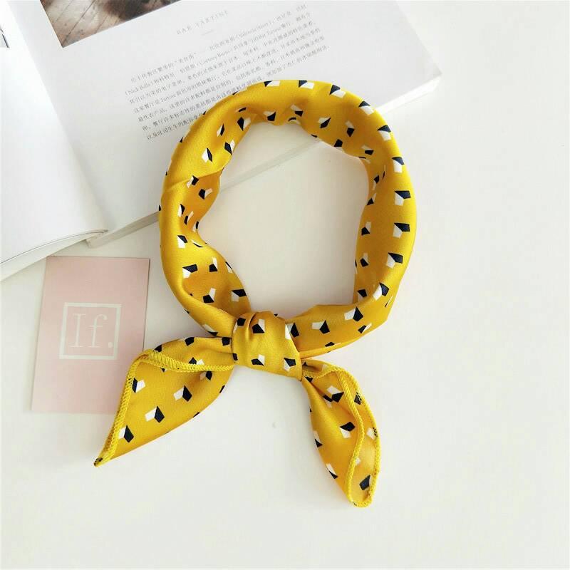 ผ้าคาดผม polka dot 50*50'cm.