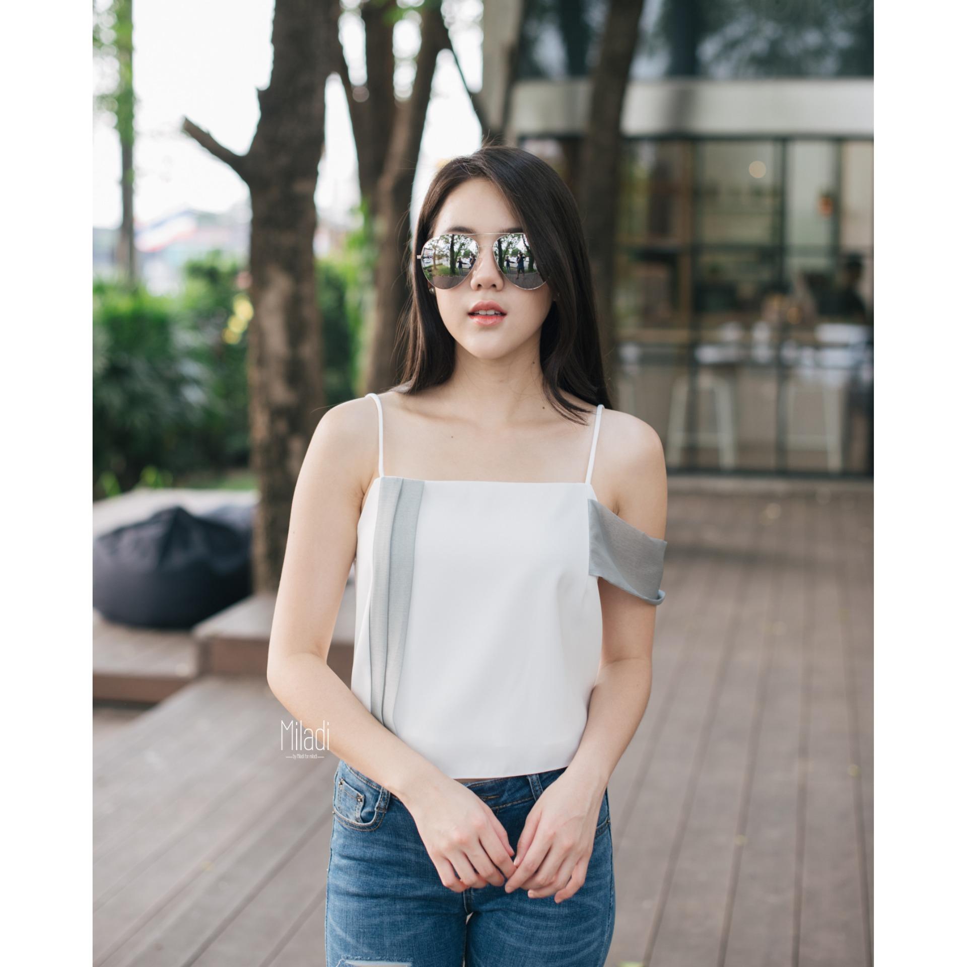 Miladi Fendi Top เสื้อสายเดี่ยวแขนชีฟอง (All Color) Miladi Fendi Top เสื้อสายเดี่ยวแขนชีฟอง (All Color)