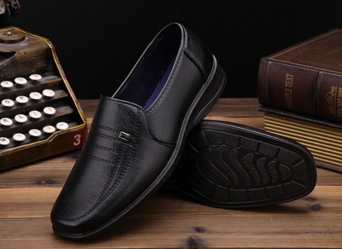 ZASHION รองเท้าบูท รองเท้าหนังผู้ชาย Slip On Casual Business Leather Shoes