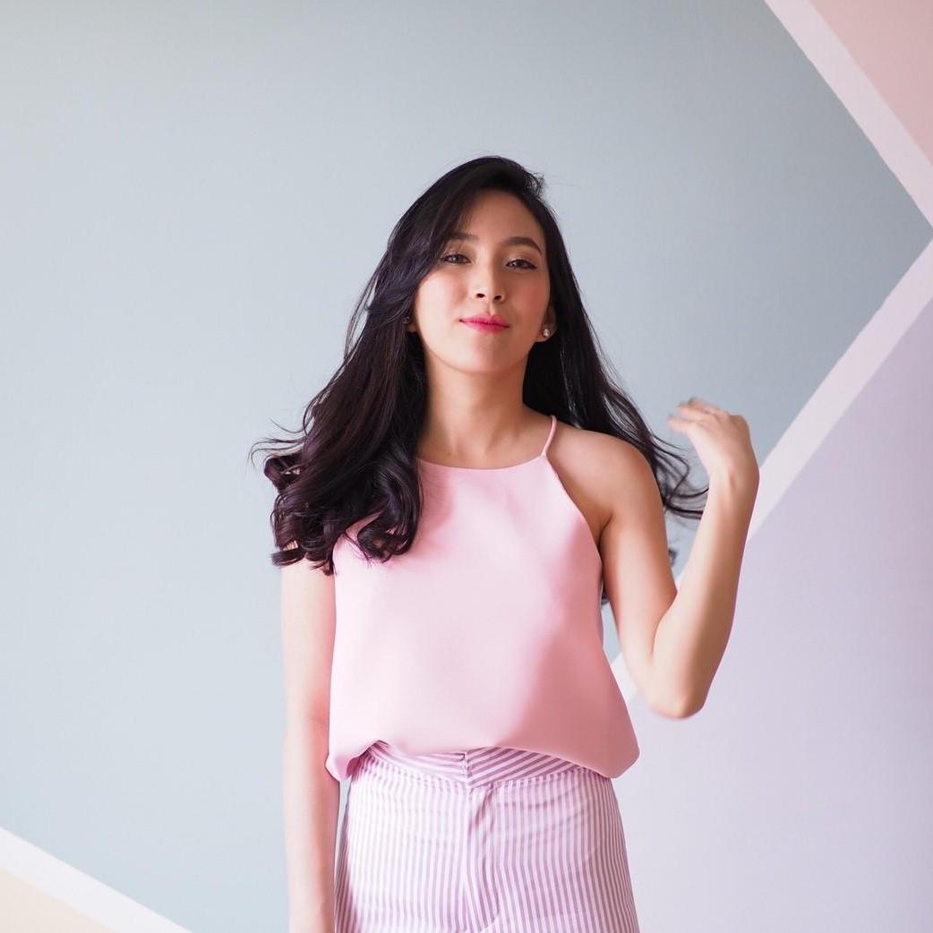 KWANJAI KJcami baby pink/butter - เสื้อสายเดี่ยวคอปีนสีชมพู /เหลือง KWANJAI KJcami baby pink/butter - เสื้อสายเดี่ยวคอปีนสีชมพู /เหลือง