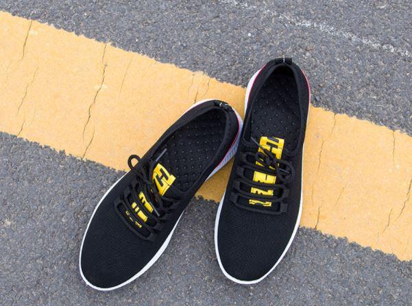 KUK รองเท้าแฟชั่น รองเท้าบูท Fashion sport shoes running shoes XZ013