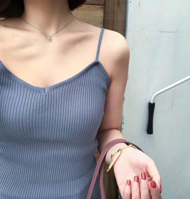 พร้อมส่ง เสื้อสายเดี่ยว เทรนเกาหลี เสื้อแฟชั่นเกาหลี