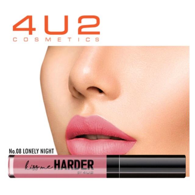 4U2 ลิควิดลิปสติกเนื้อแมตต์สี Kiss Me Harder จูบไม่หลุด