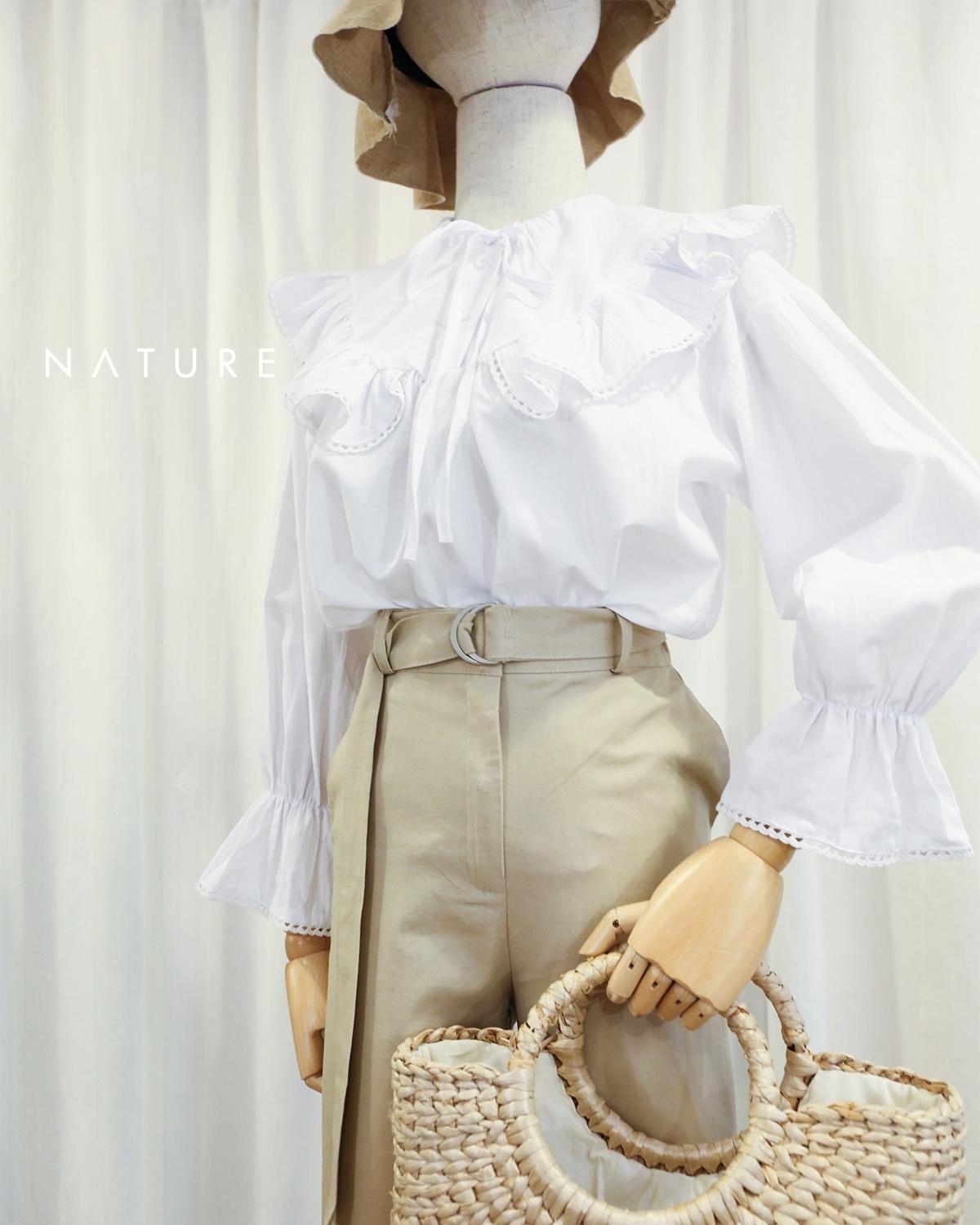 nature.bkk carotropis maroon เสื้อแขนยาวดีเทลสุดน่ารัก สีแดง
