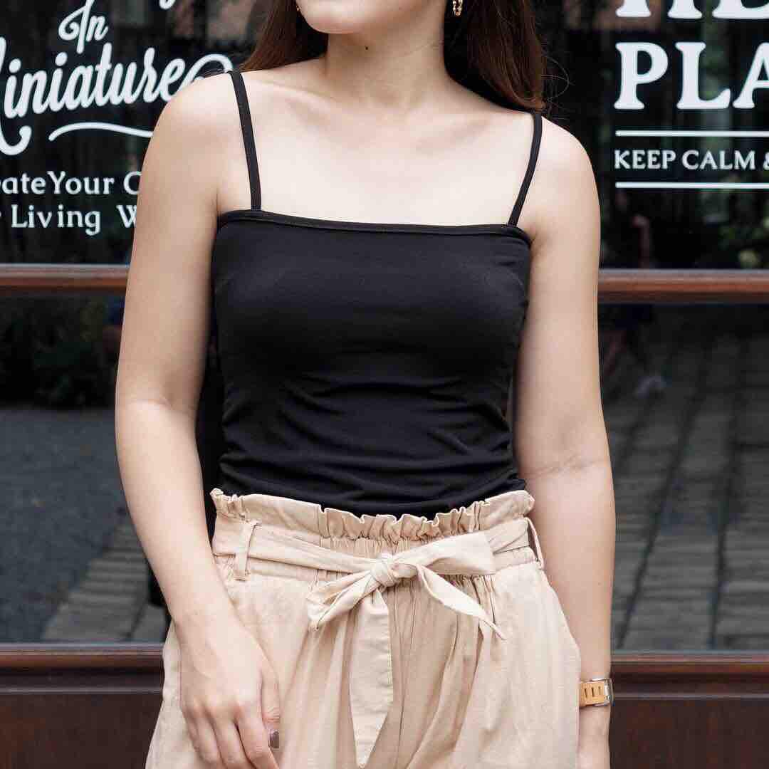 เสื้อผ้า