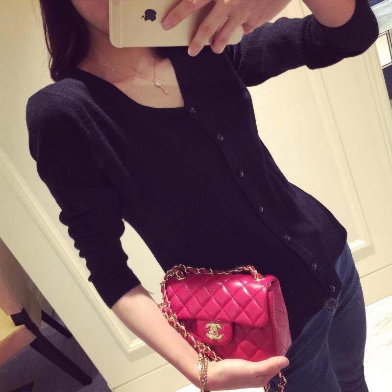 เสื้อคลุมไหมพรมคาดิแกน cardigan กระดุมมุก เสื้อคลุมแขนยาว ฟรีค่าส่ง(สีกรม)