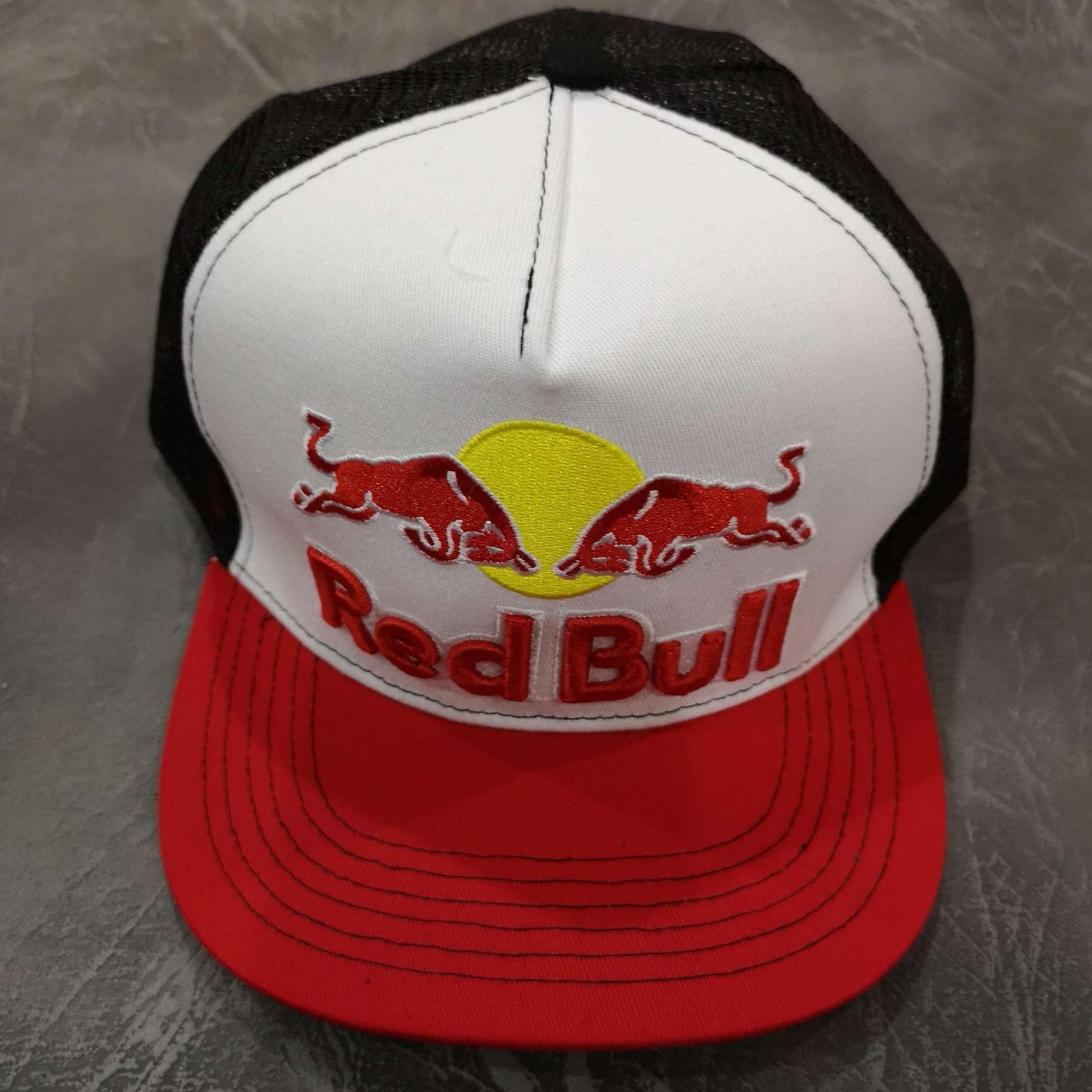 Dr.street หมวกตาข่าย Redbull