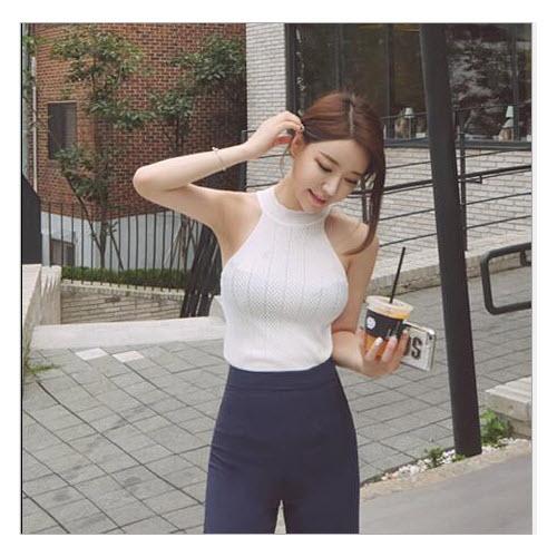 เสื้อไหมพรม แขนกุด คอเต่า ผ้าบางใส่สบาย มี 7 สี ดำ แดง เทา เขียว ขาว น้ำตาลอ่อน ฟรีไซด์ # 1890
