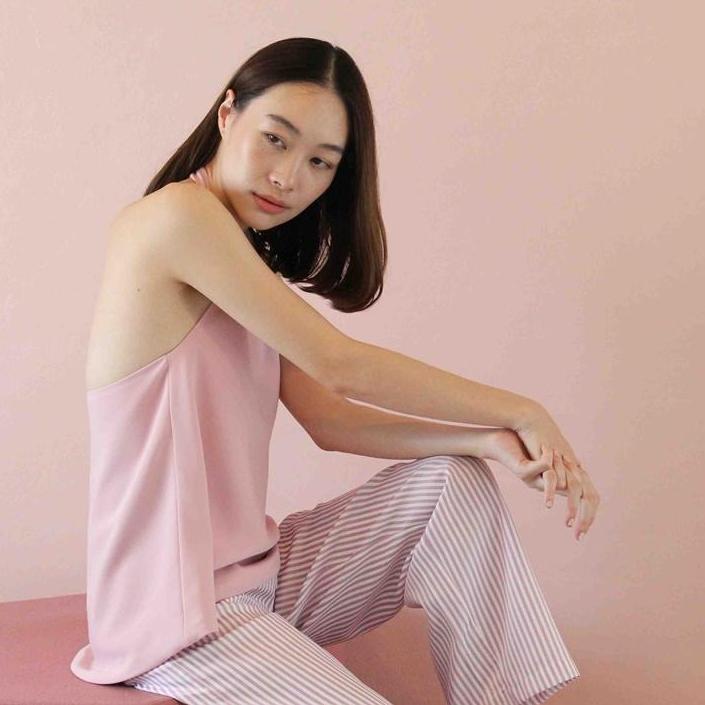 KWANJAI - KJkrhyme - เสื้อคล้องคอ (รุ่นแรก) KWANJAI - KJkrhyme - เสื้อคล้องคอ (รุ่นแรก)