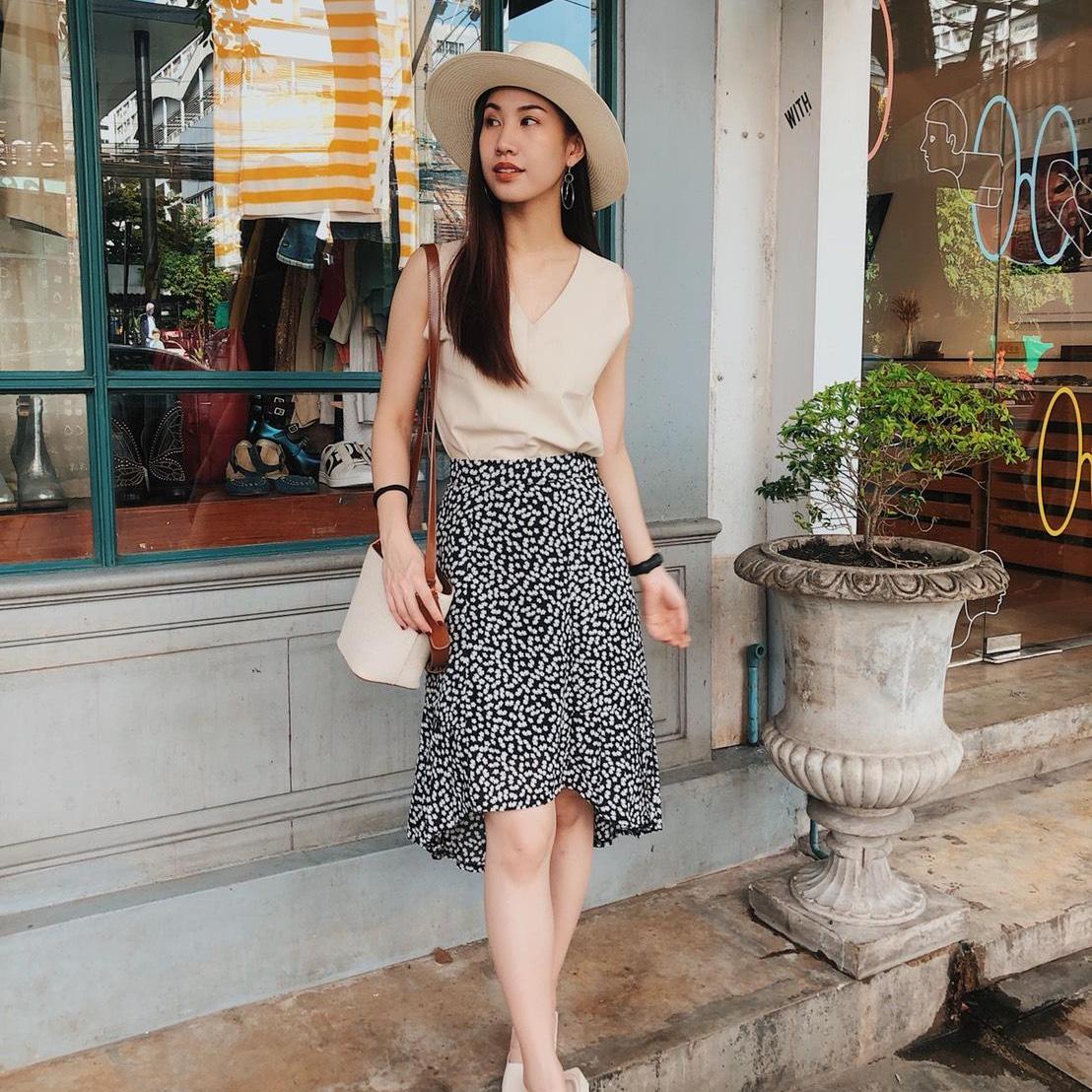 TheGarden1st กระโปรงยาวปลายจับจีบพลีท Forsy Skirt Black Color