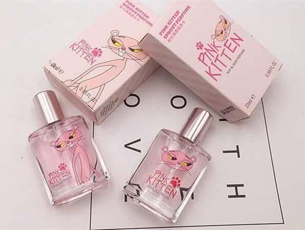 Pink Kitten Sprout Perfume *กลิ่นpink Flora (กลิ่นดอกไม้) น้ำหอมผู้หญิง2018 กลิ่นหอม สบาย ออกเฟรชๆสดชื่น สาวหวานๆ ไม่ฉุน ดูหอมมละมุน กลิ่นหอมจริงๆค่ะ หอมยาวนาน 6-8 ชม. ขนาด 20 ml.