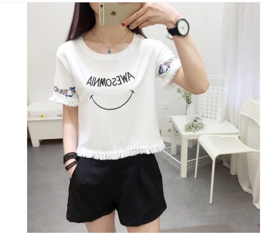 KK เสื้อยืดคอกลมแขนสั้น เสื้อแฟชั่น ตกแต่งพู่ (สีขาว) รุ่น 844 KK เสื้อยืดคอกลมแขนสั้น เสื้อแฟชั่น ตกแต่งพู่ (สีขาว) รุ่น 844
