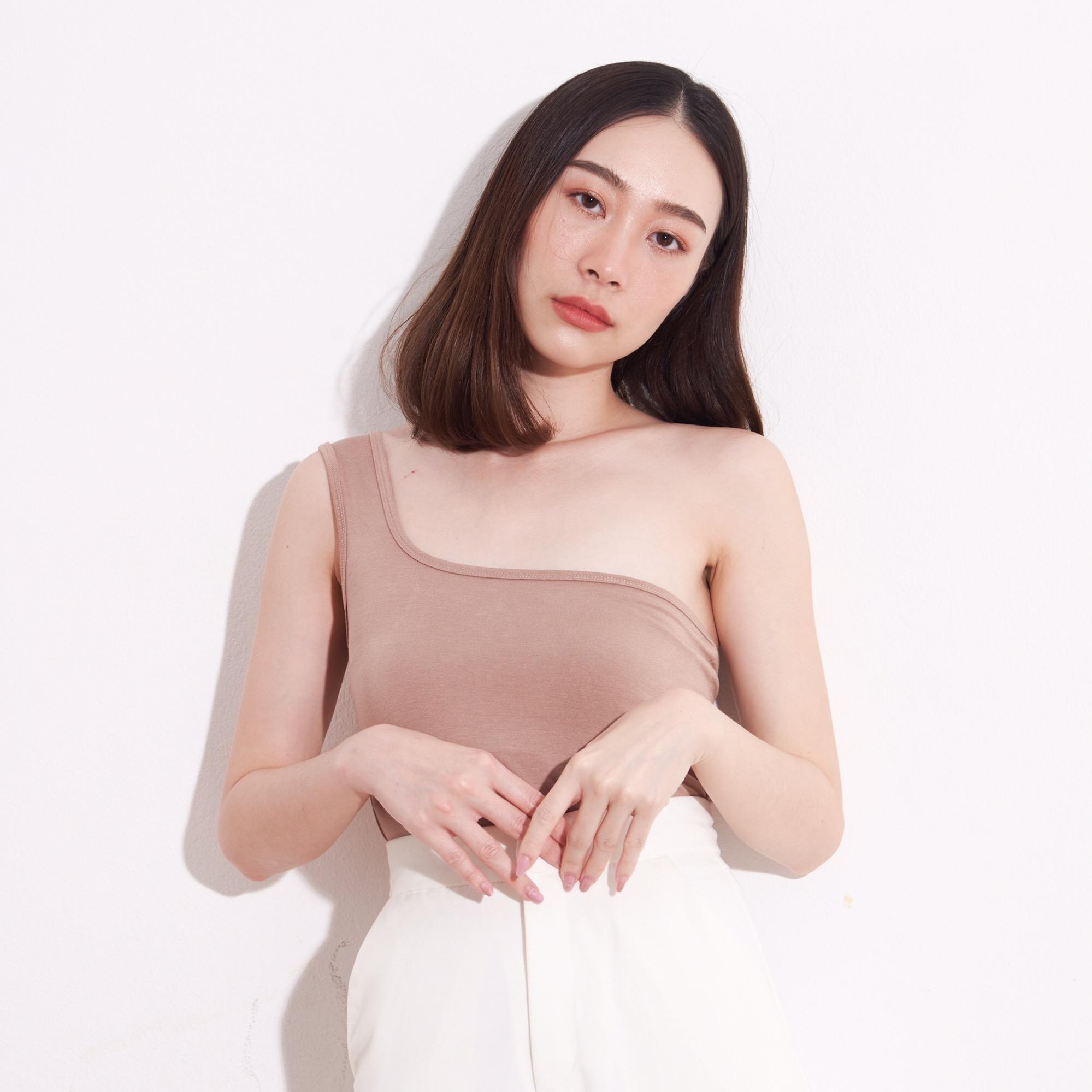 COPPER.BKK Keke Crop Nude เสื้อปาดไหล่สีนู้ด