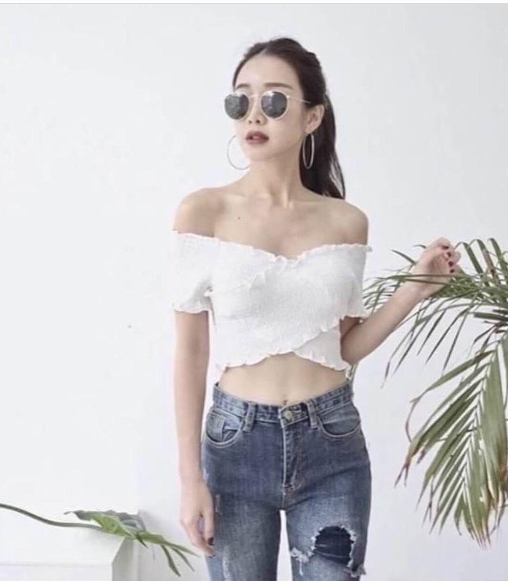 Fonfah เสื้อปาดไหล่สม็อค