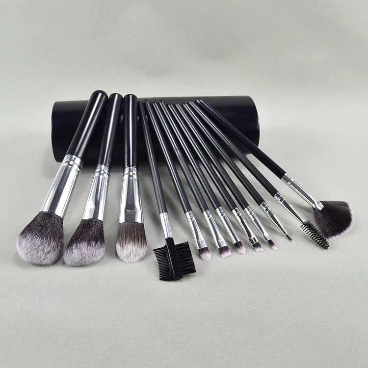 korea new ชุดแปรงแต่งหน้า brush set พร้อมกระบอกแปรง set 12 ชิ้น (สีดำ) korea new ชุดแปรงแต่งหน้า brush set พร้อมกระบอกแปรง set 12 ชิ้น (สีดำ)
