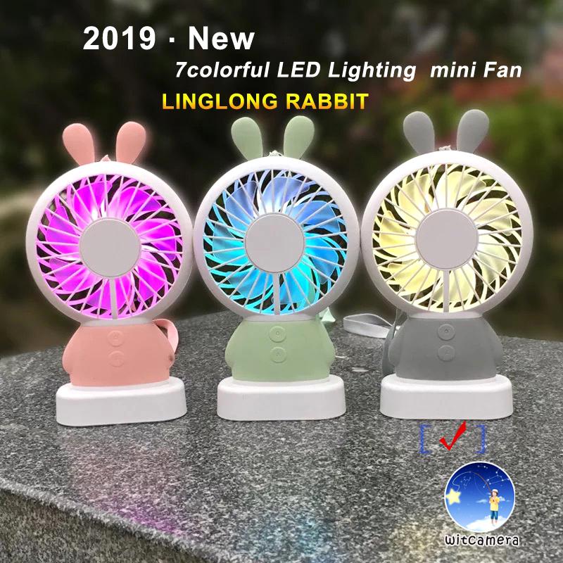 Portable Mini USB Rechargeable LingLong Rabbit and Damo Bear Handheld Fan 7 Colorful LED Light 2 Speeds Adjustable Strong Wind แบบพกพา mini USB ชาร์จ Linglong กระต่ายและหมี Damo มือถือพัดลม 7 สีสัน LED แสงความเร็วลม ปรับ