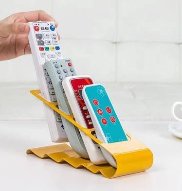 TV Remote Control ที่เก็บรีโมท ชั้นวางรีโมท ปรับระดับได้ วัสดุ ทำจากเหล็กพ่น ทำให้แข้งแรงต่อการใช้งาน และ ทนทาน (สีเหลือง เทา ดำ ขาว ) คละสี (1ชิ้น) TV Remote Control ที่เก็บรีโมท ชั้นวางรีโมท ปรับระดับได้ วัสดุ ทำจากเหล็กพ่น ทำให้แข้งแรงต่อการใช้งาน และ ทนทาน (สีเหลือง เทา ดำ ขาว ) คละสี (1ชิ้น)