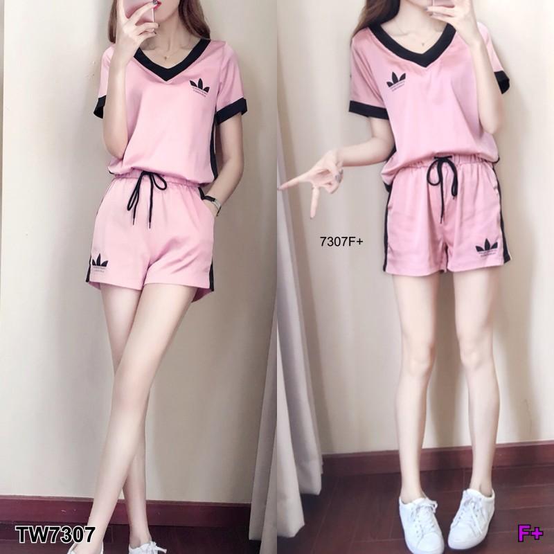 TW7307 Set 2 ชิ้น เสื้อแขนสั้นสกรีนลายตรงหน้าอก+กางเกงขาสั้น **สอบถามสินค้าก่อนสั่งซื้อ