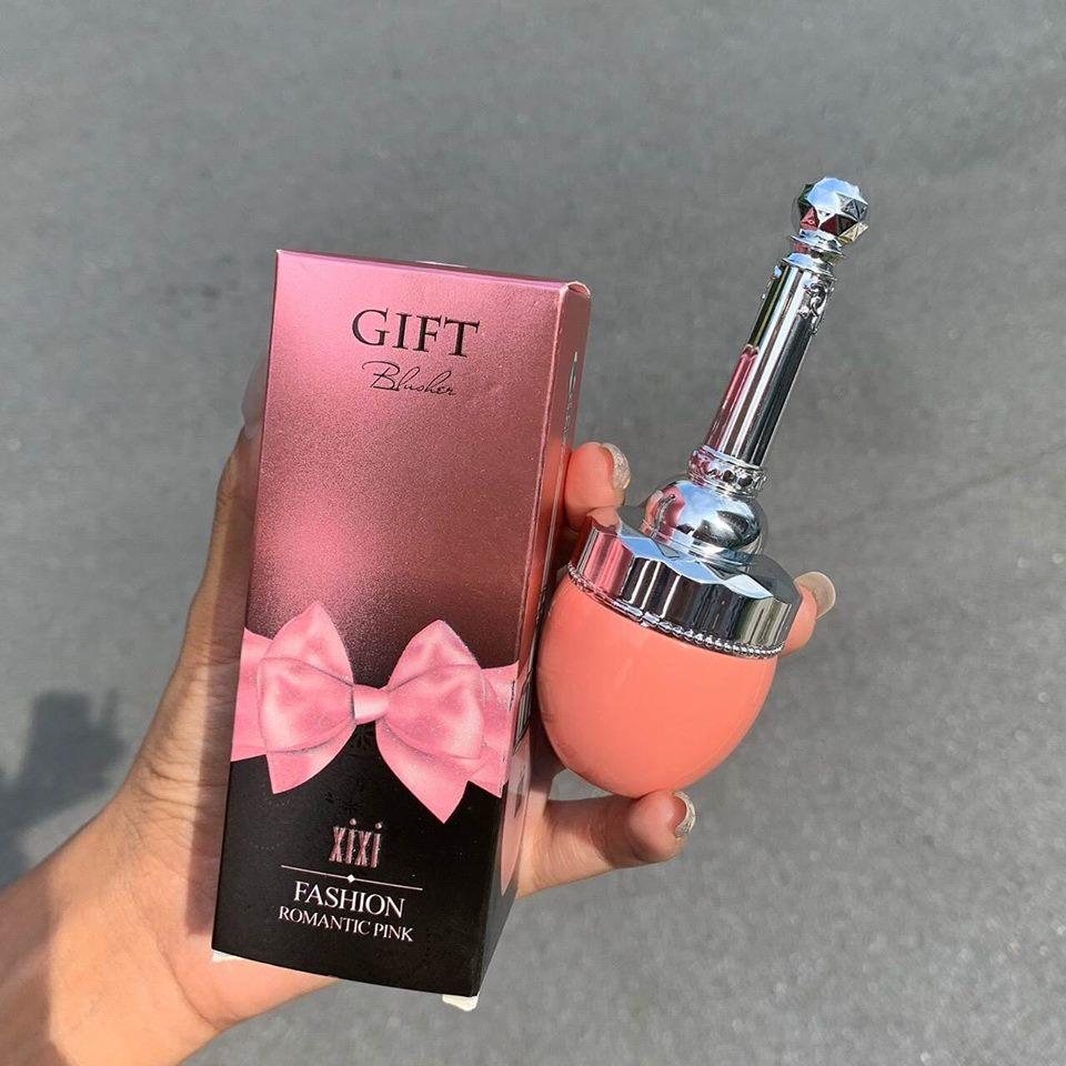 XIXI LIGHT COLOR & SHNY BLUSHERบลัชออนสีพาสเทลแสนหวานในกระปุกสุดน่ารักที่มาพร้อมพัพฟ์ขนปุกปุยอันอ่อนนุ่ม เหมาะกับการแต่งหน้าของคุณดูบางเบาอย่างเป็นธรรมชาติ ❌❌ส่งอันละ 120฿❌