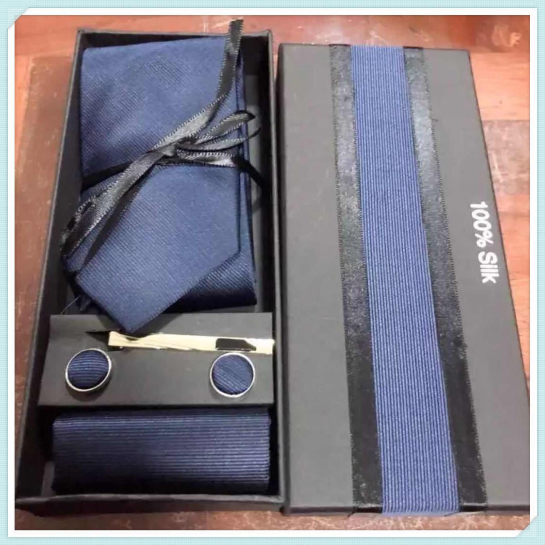 ผูกเน็คไท Men's tie