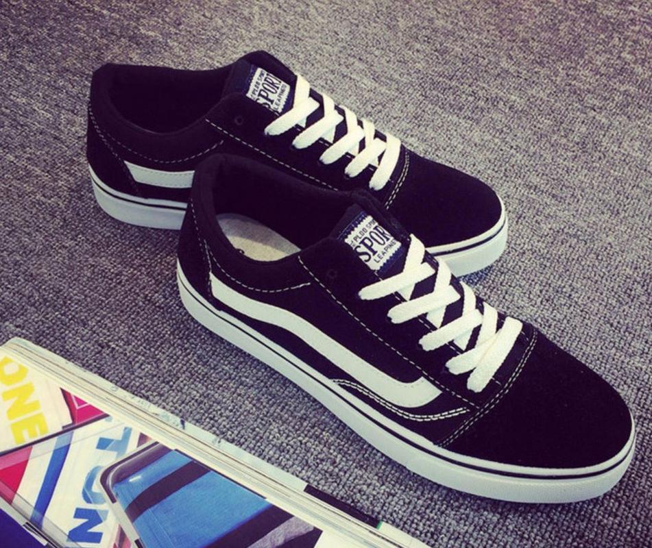 รองเท้าผ้าใบผู้ชาย ZASHION Men's Old School Suede Canvas Sneakers