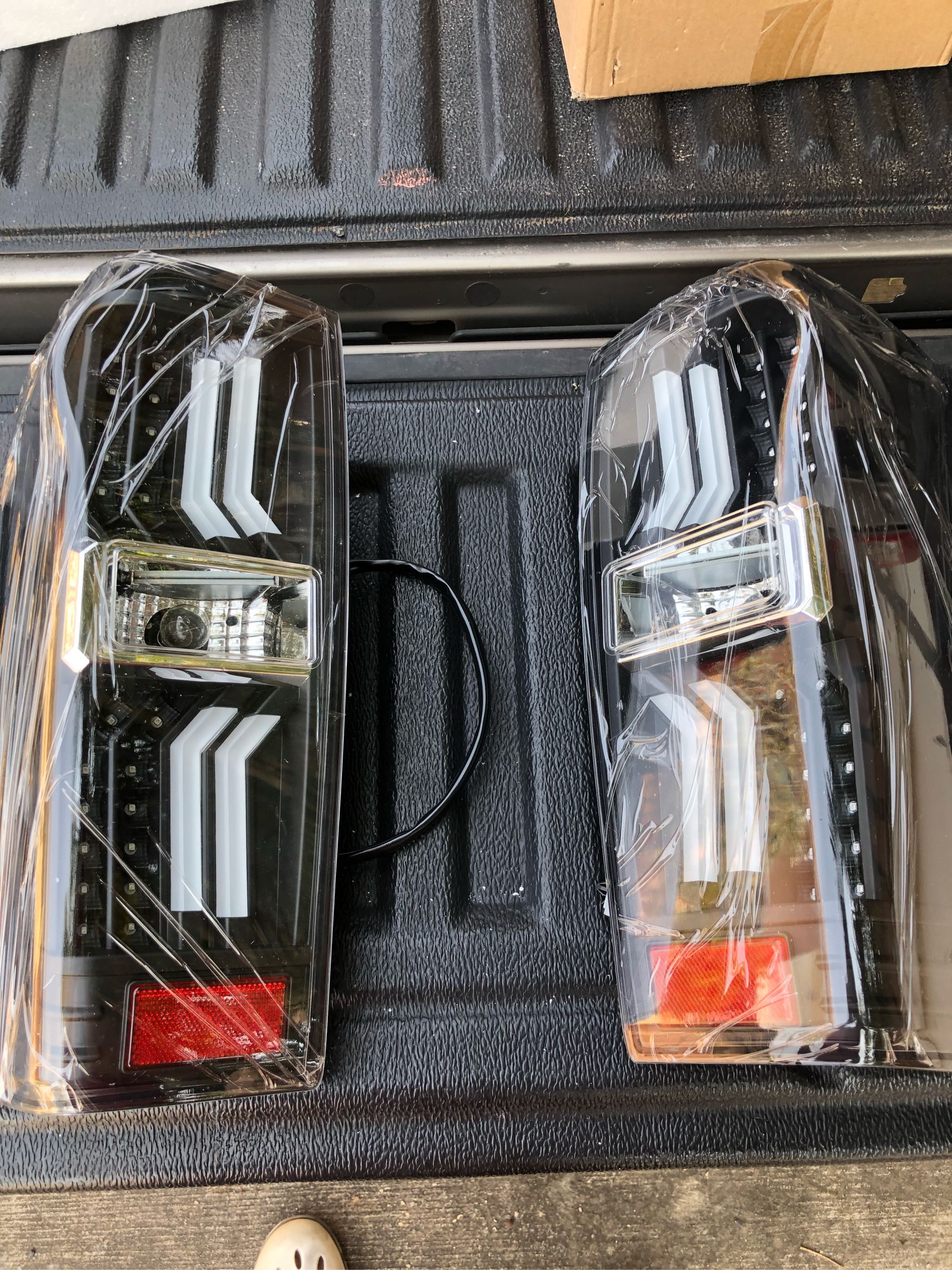 ไฟท้าย อีซูซุ ดีแม็คซ์ ISUZU D-MAX 2012-2018 โคมดำ สโมร์ค LED BAR 4 ce282298cf2c53b8ad2d0c117f85da10