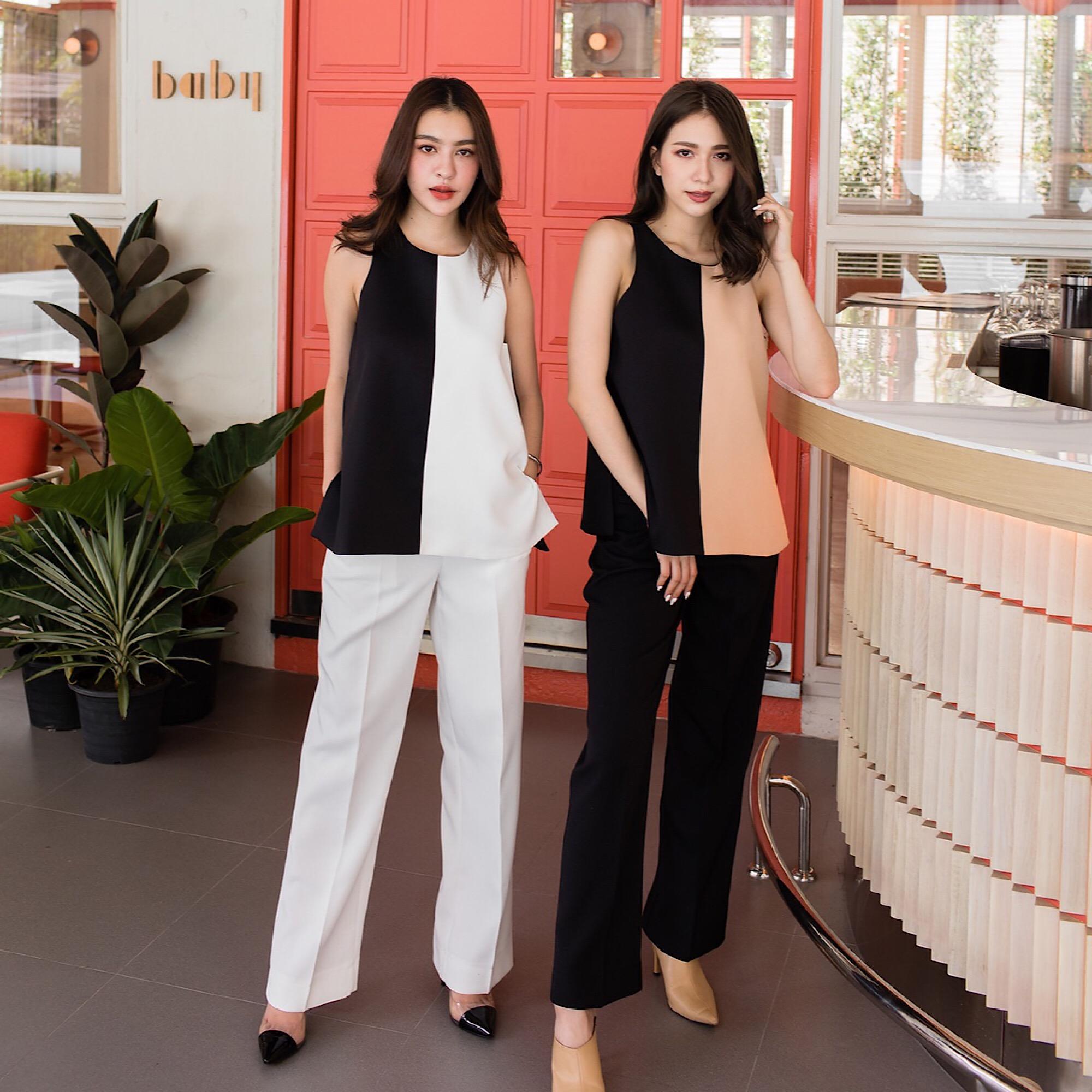 L004 - Two tone set L004 - Two tone set