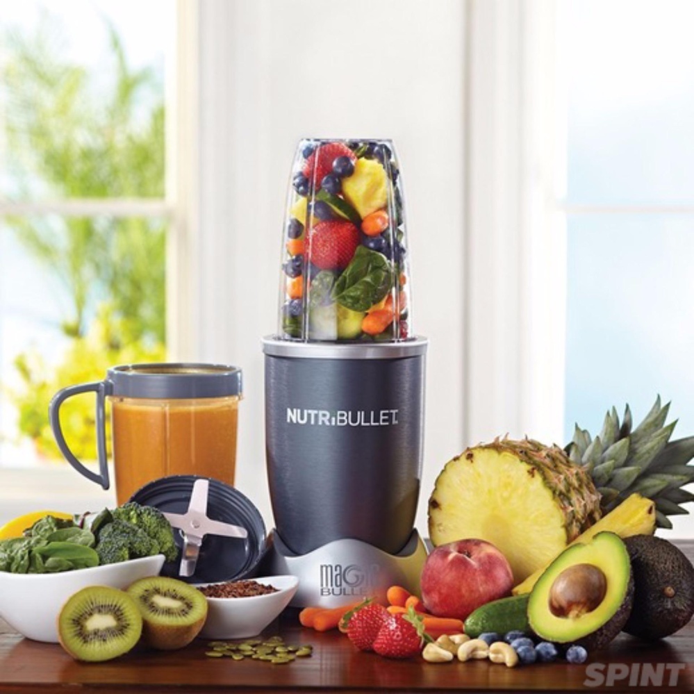 NUTRIBULLET เครื่องปั่นพลังสูง มอเตอร์ 600Watt แถมฟรี NUTRIBULLET CUPS โถปั่น และอื่นๆรวม 12ชิ้น - Grey