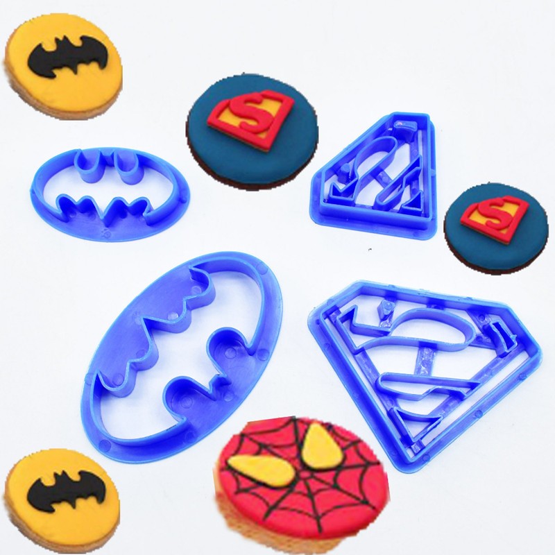 4 ชิ้น/เซ็ต Super HERO แบทแมนและซุปเปอร์แมนฟองดอง์ตกแต่งเค้กคุกกี้น้ำตาลมีดหั่นบิสกิต Pastry เครื่องมืออบอาหาร - INTL
