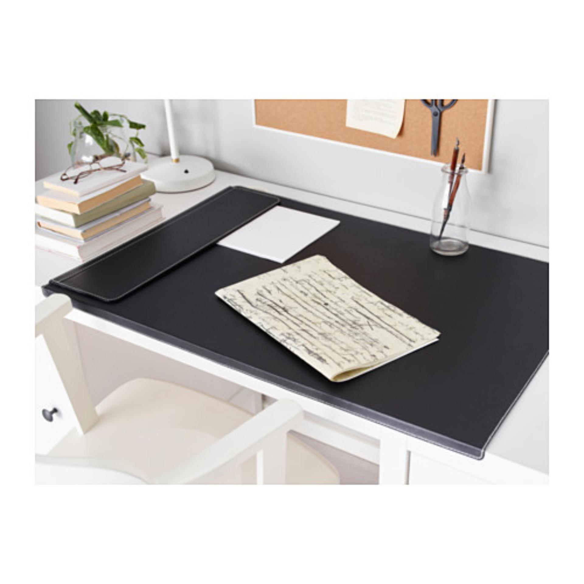 RISSLA แผ่นรองเขียน Desk pad 86*58 cm (ดำ) RISSLA แผ่นรองเขียน Desk pad 86*58 cm (ดำ)
