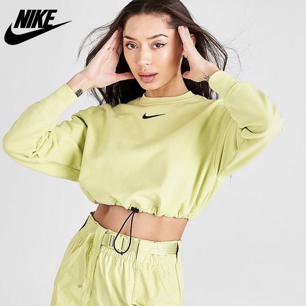 Nike 2021 CJ3766 ใหม่ผู้หญิงเรืองแสงสีเขียวแฟชั่นหลวมเอวสูงรูดเสื้อสเวตเตอร์ผู้หญิงฤดูใบไม้ผลิและฤดูใบไม้ร่วง