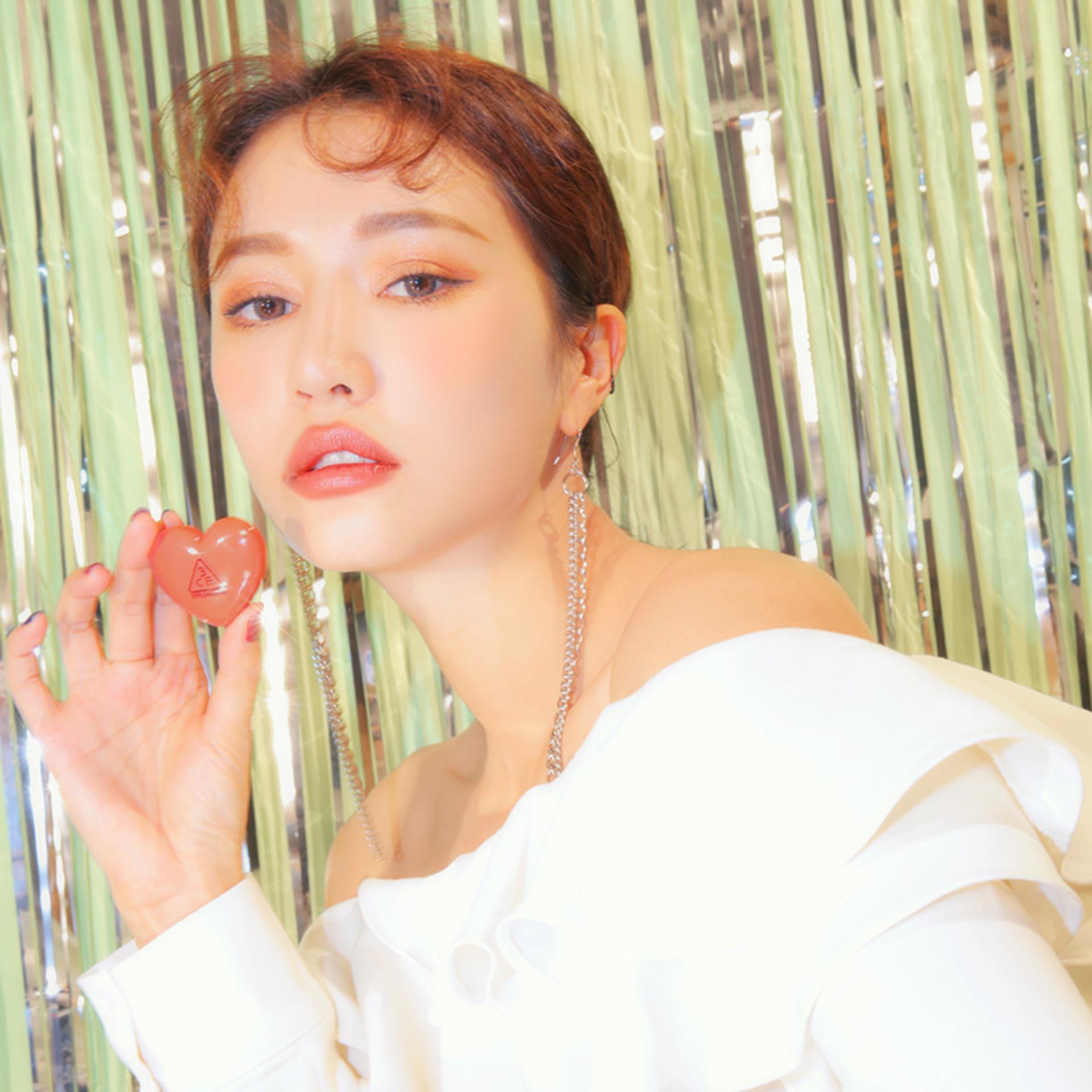 (แท้/พร้อมส่ง) 3CE HEART POT LIP (1.4 g) ลิปเนื้อบาล์ม สีสวยมาก แพ็คเกจรูปหัวใจ