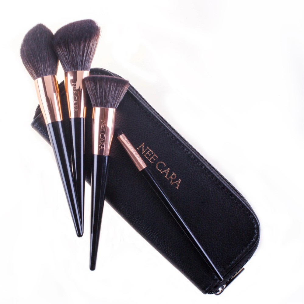 Nee cara แปรงปัดแก้มแต่งหน้า 4ชิ้น พร้อมกระเป๋า (N093) Nee cara แปรงปัดแก้มแต่งหน้า 4ชิ้น พร้อมกระเป๋า (N093)