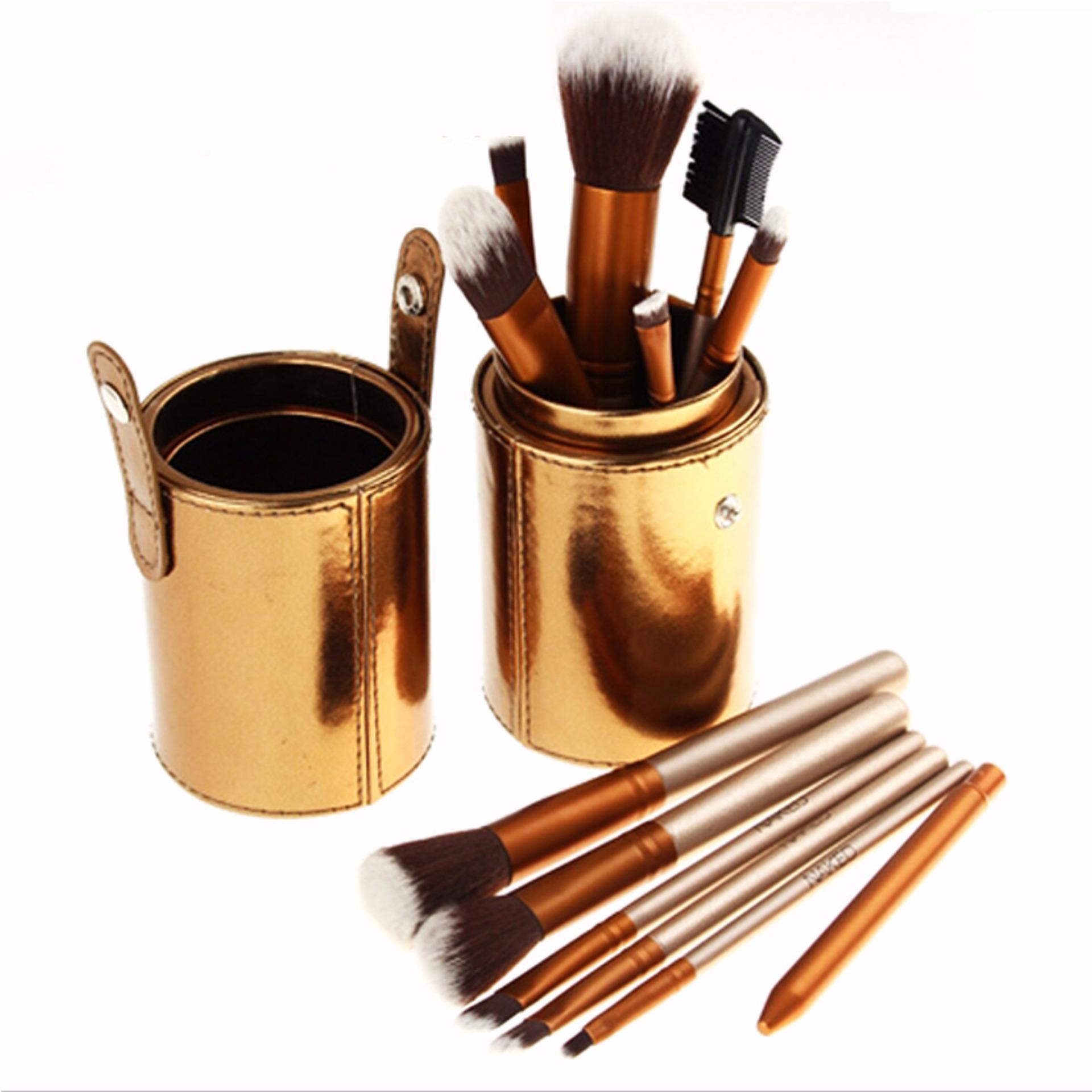 NAKED 2 ชุดอุปกรณ์แต่งหน้า Brush Set 12 ชิ้น กระบอกสีทอง สุดหรู NAKED 2 ชุดอุปกรณ์แต่งหน้า Brush Set 12 ชิ้น กระบอกสีทอง สุดหรู