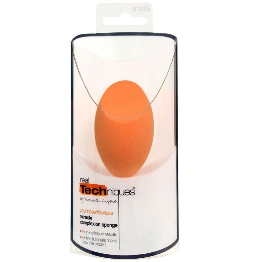 Real Techniques Miracle Complexion Sponge ฟองน้ำรูปไข่ ตัดเฉียง (สีเนืื้อ)