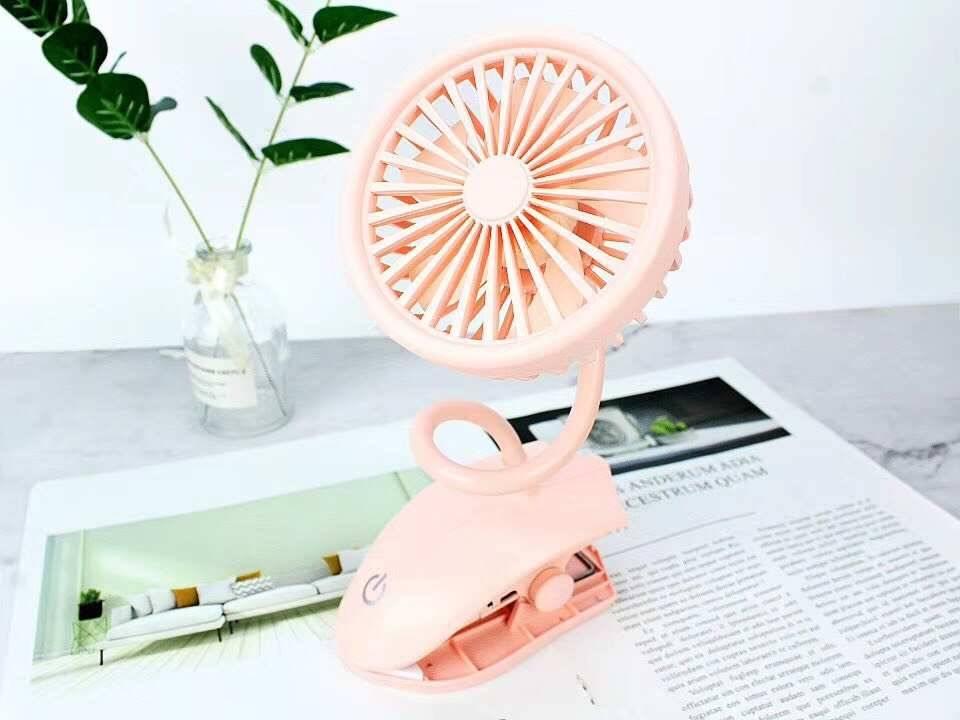 พัดลมขาหนีบ หนีบโต๊ะ ปรับดัดทรงโค้งงอได้ตามต้องการ Mini Desktop Fan พัดลมขาหนีบ หนีบโต๊ะ ปรับดัดทรงโค้งงอได้ตามต้องการ Mini Desktop Fan