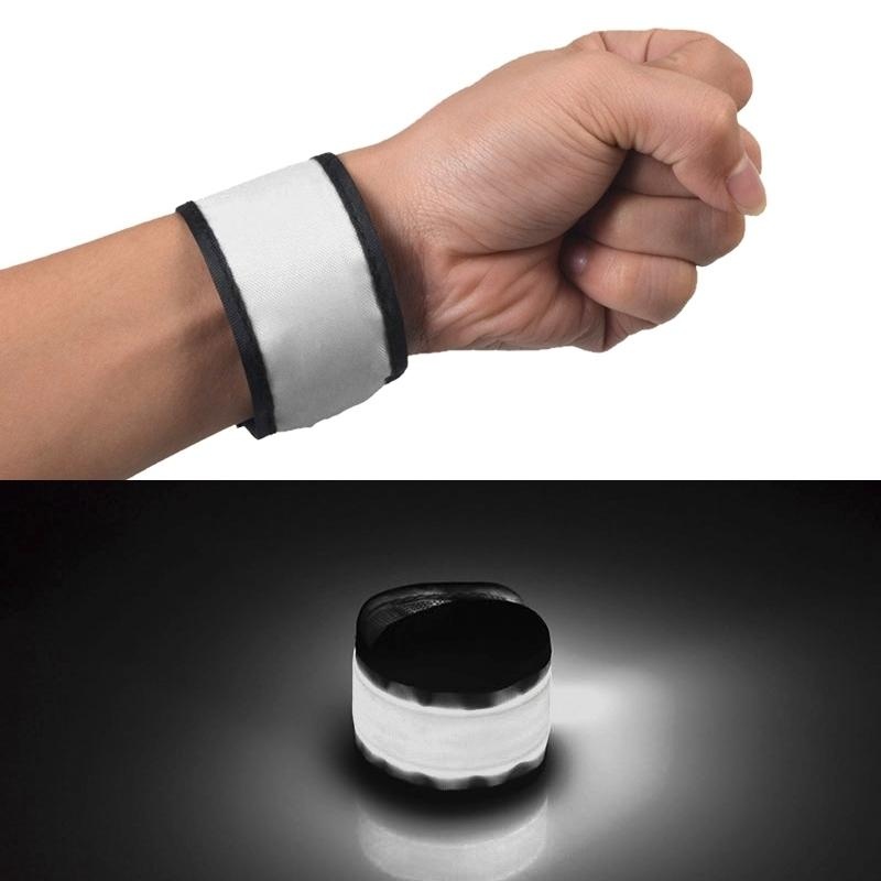 LED Luminous Slap Pat วงกลม OUTDOORS สายรัดข้อมือกีฬา, ขนาดใหญ่, ขนาด: 35*4 เซนติเมตร (สีขาว) - INTL LED Luminous Slap Pat วงกลม OUTDOORS สายรัดข้อมือกีฬา, ขนาดใหญ่, ขนาด: 35*4 เซนติเมตร (สีขาว) - INTL