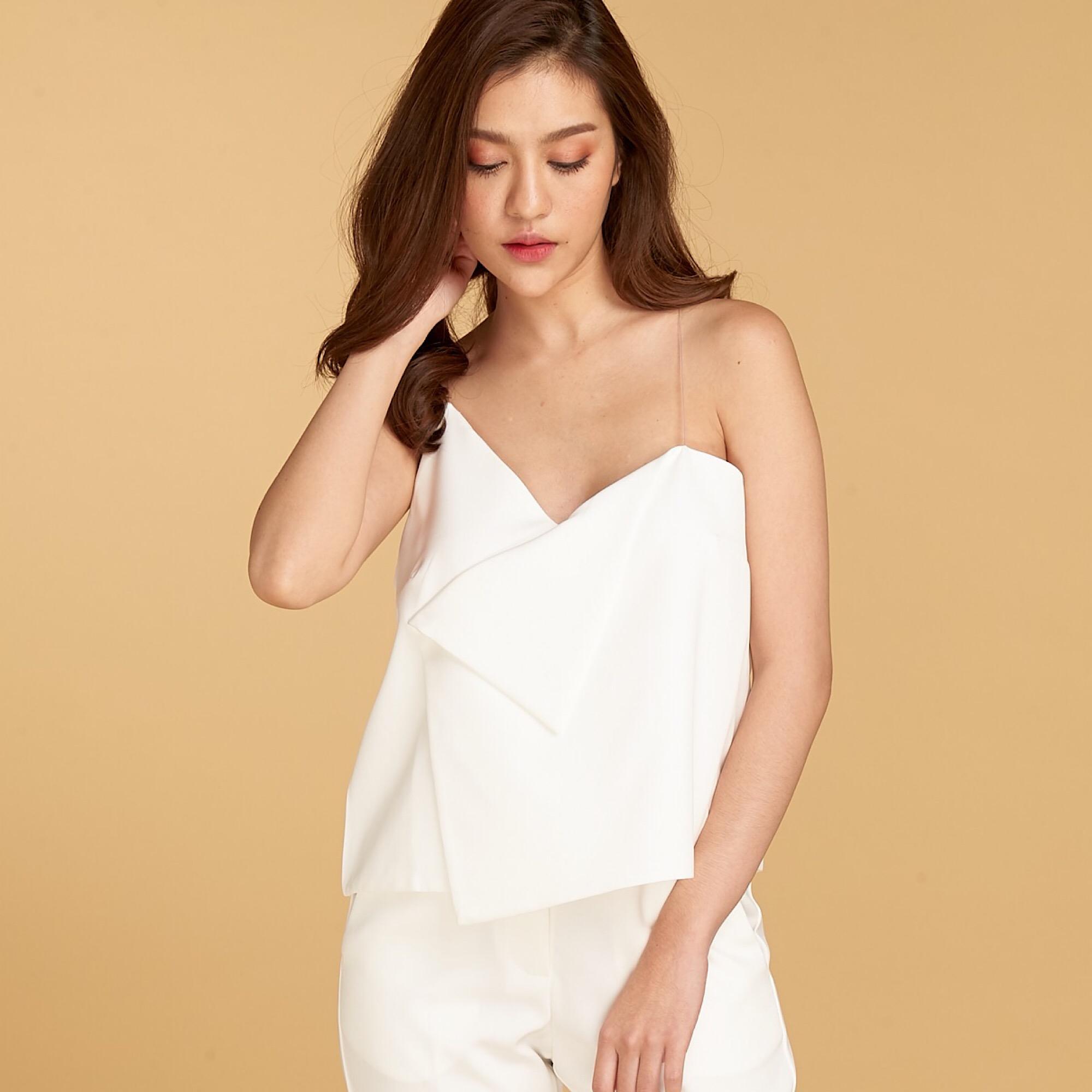 L008 - Camille spaghetti top