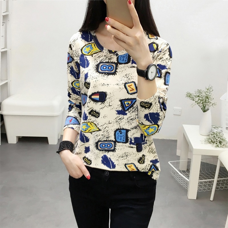 เสื้อผ้า