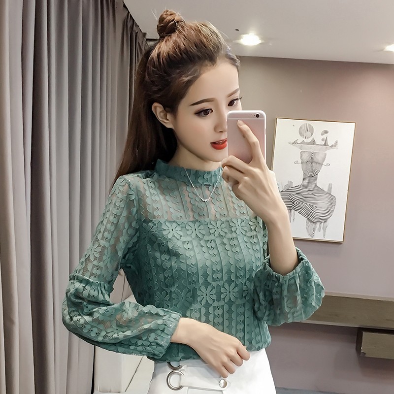 ฤดูใบไม้ร่วงและฤดูหนาวใหม่สไตล์เกาหลีหลวมเปิดเสื้อลูกไม้แขนเสื้อยาวใส่เพิ่มกำมะหยี่และหนาขึ้นเสื้อลูกไม้แขนพัฟเสื้อรองในหญิง