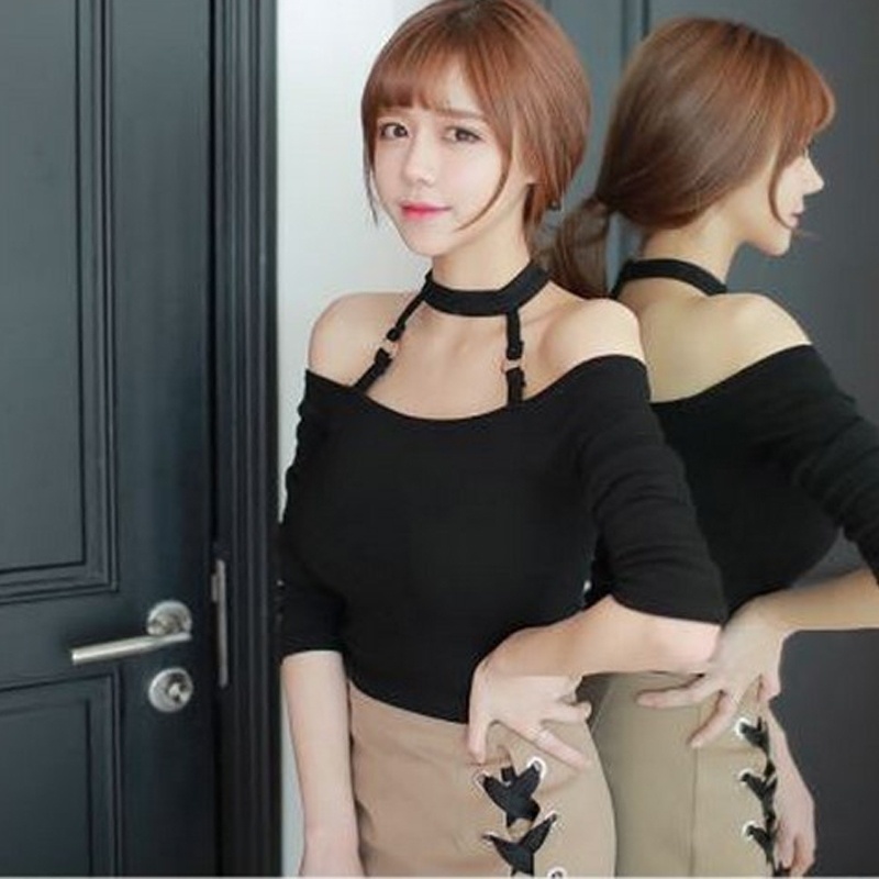 เปิดไหล่เสื้อเปิดไหล่เสื้อยืดแขนยาวหญิงแขวนคอเซ็กซี่ร้านกลางคืนสีดำแลดูผอมสลิมฝ้าย100% เสื้อรองใน