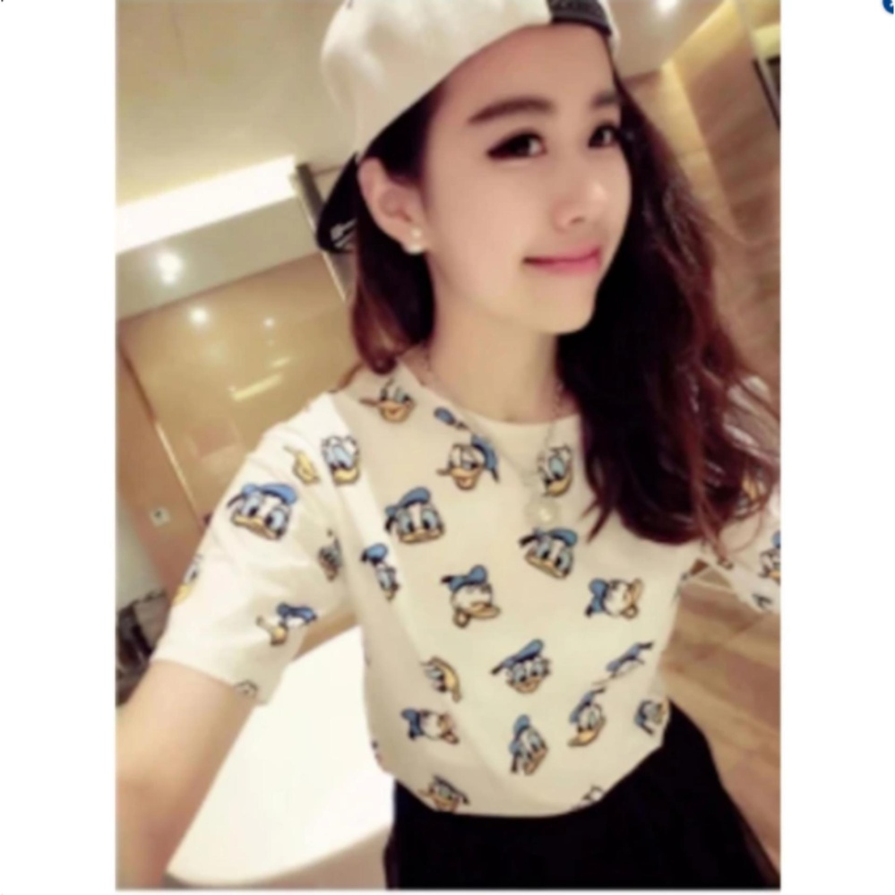 candy it shop เสื้อยืดแฟชั่นผู้หญิง คอกลม แขนสั้น (สีขาว) สกรีนลายการ์ตูน รุ่นYM-873