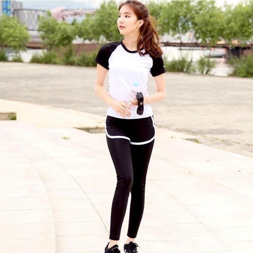 GX Sworld ใหม่ Spor ชุดชั้นวางของสตรี 2 ชิ้นเสื้อยืด + ชุดฟิตเนสโยคะ (ขาว + สีดำ) - นานาชาติชุดออกกำลังกายชุดรัดรูปชุดกีฬา