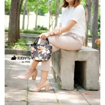 JUDY’S กระเป๋าถือผ้าแคนวาส รุ่น MINI ลายดอกพื้นดำ JUDY'S กระเป๋าถือผ้าแคนวาส รุ่น MINI ลายดอกพื้นดำ