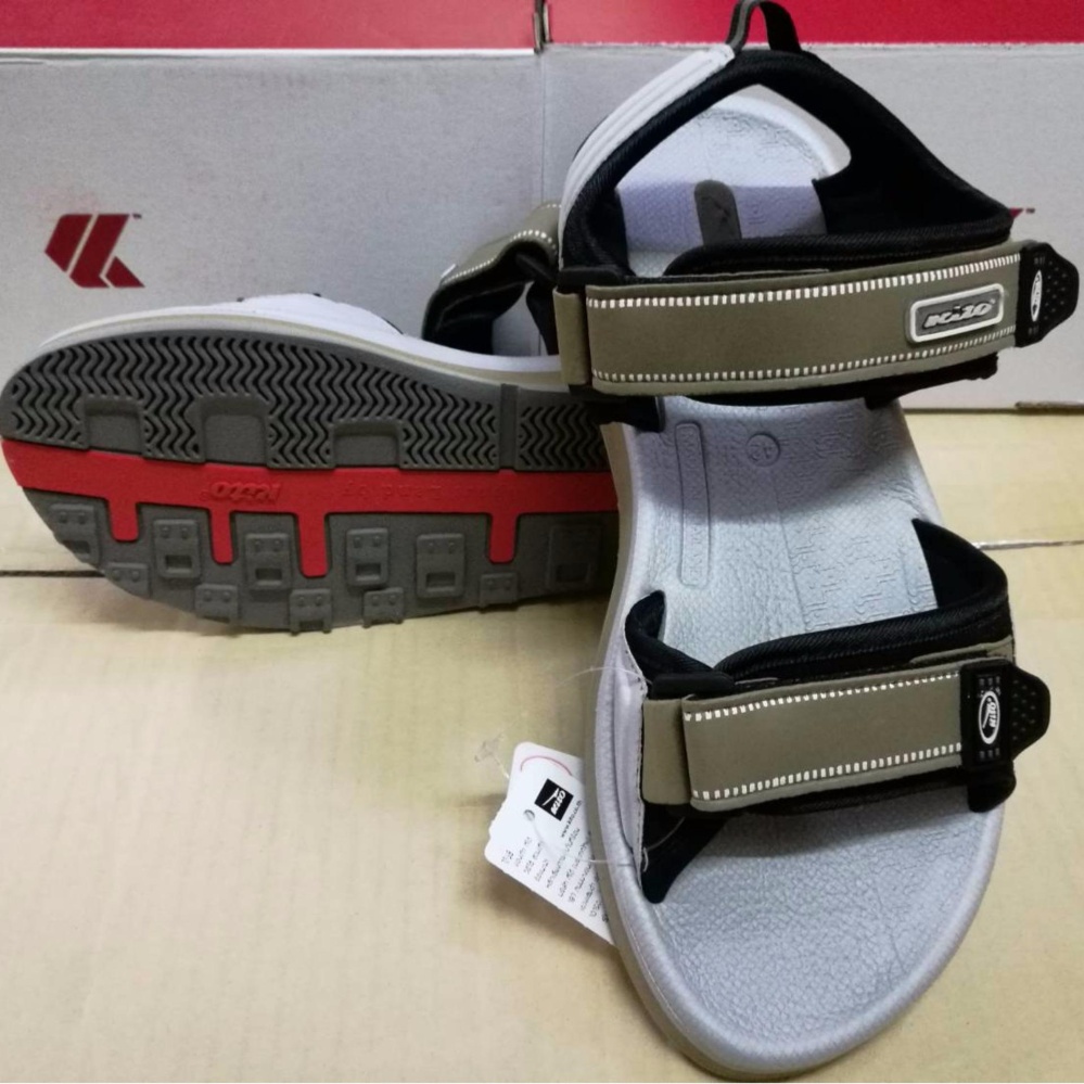 รองเท้ารัดส้น Kito รุ้น 7515 สีคาเมล ดำ