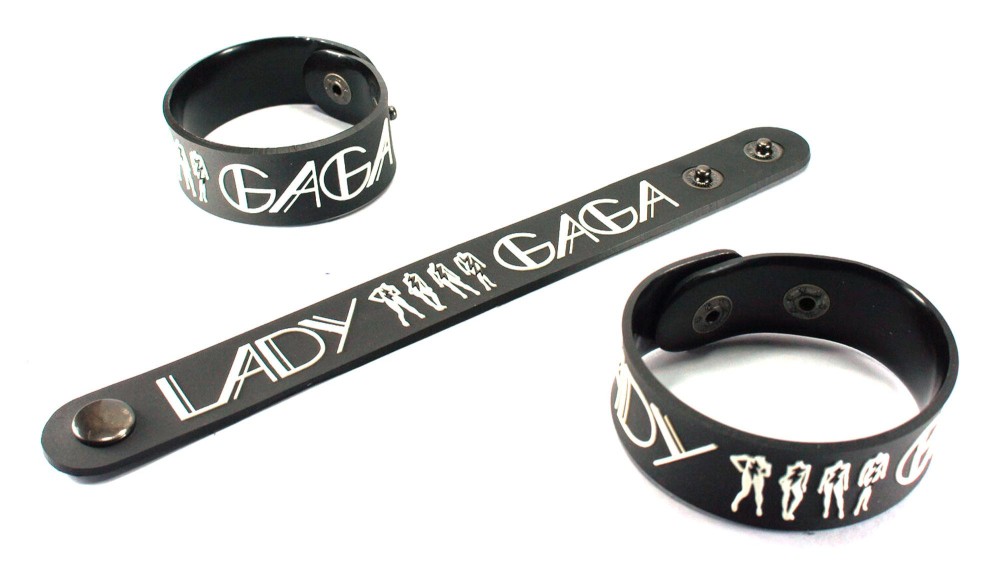 LADY GAGA ริสแบนด์ เลดี้ กาก้า Wristband สายรัดข้อมือ กำไล วงร็อค พังค์ อีโม เดธเมทัล ป๊อป เกาหลี LGA20NA LADY GAGA ริสแบนด์ เลดี้ กาก้า Wristband สายรัดข้อมือ กำไล วงร็อค พังค์ อีโม เดธเมทัล ป๊อป เกาหลี LGA20NA