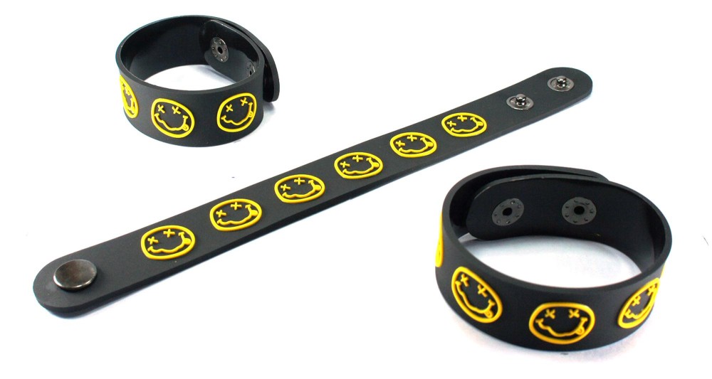 NIRVANA ริสแบนด์ เนอร์วานา Wristband สายรัดข้อมือ กำไล วงร็อค พังค์ อีโม เดธเมทัล ป๊อป เกาหลี NIR75NA
