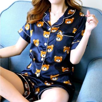 เซ็ทชุดนอนเสื้อแขนสั้นผ้าซาตินและกางเกงขาสั้นเข้าชุดลายหมี สีกรมท่า เซ็ทชุดนอนเสื้อแขนสั้นผ้าซาตินและกางเกงขาสั้นเข้าชุดลายหมี สีกรมท่า
