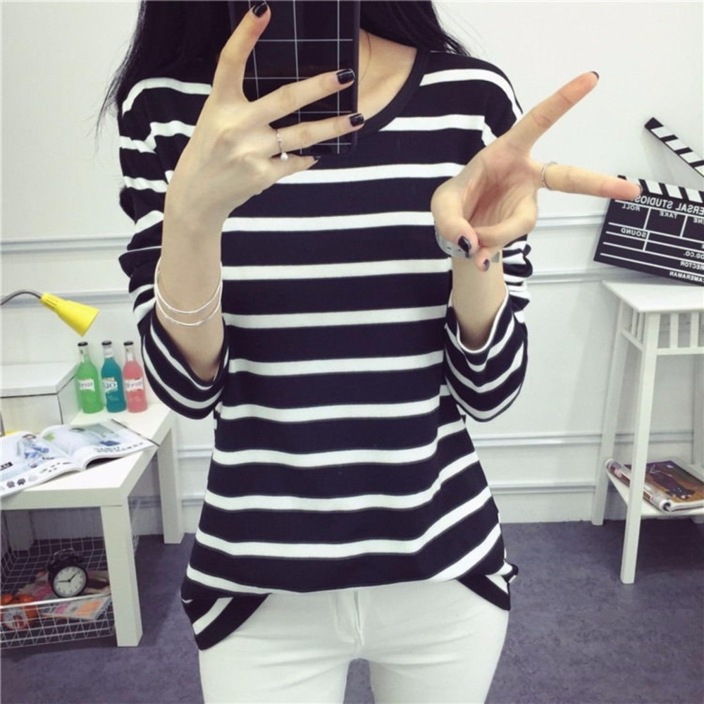 เสื้อผ้า